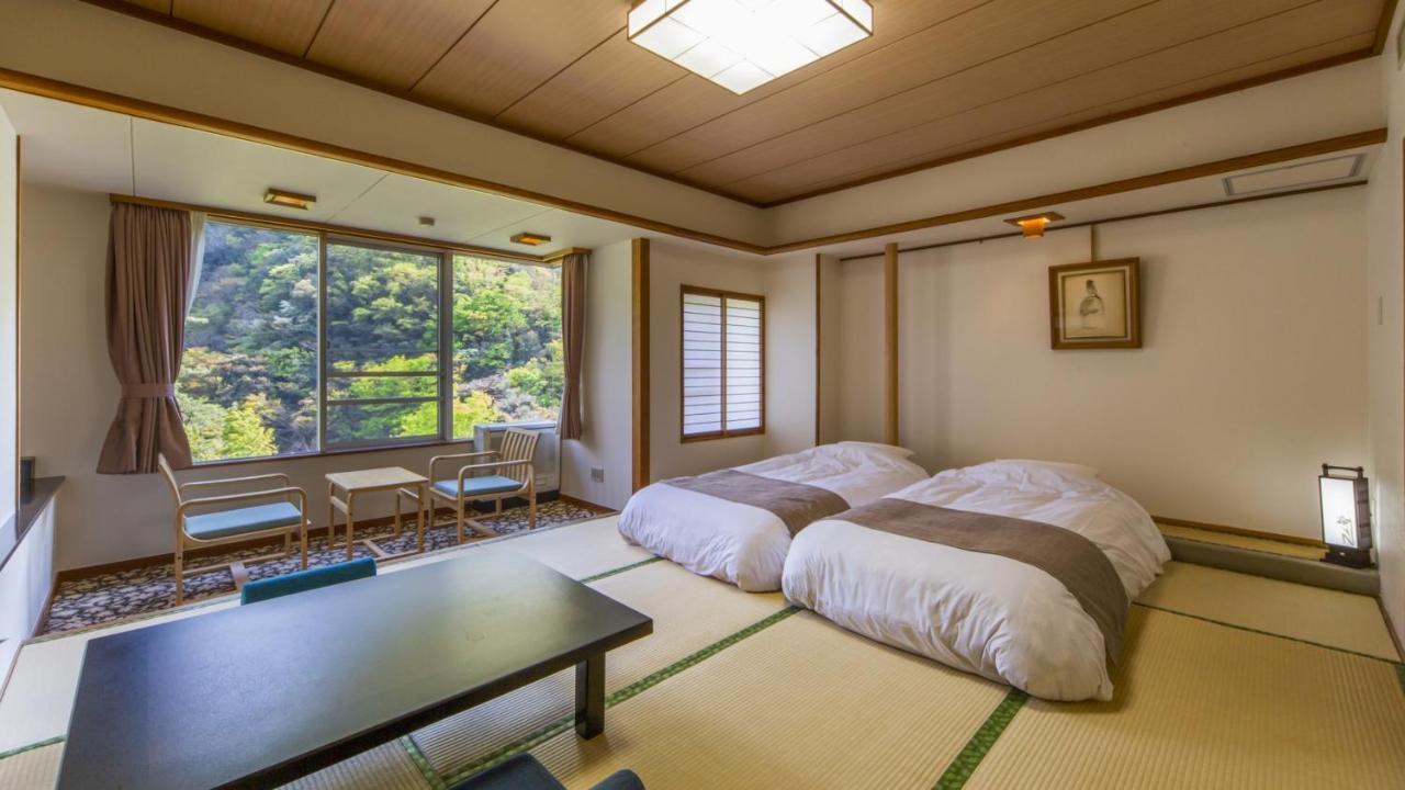 Shimobe Hotel Minobu Esterno foto
